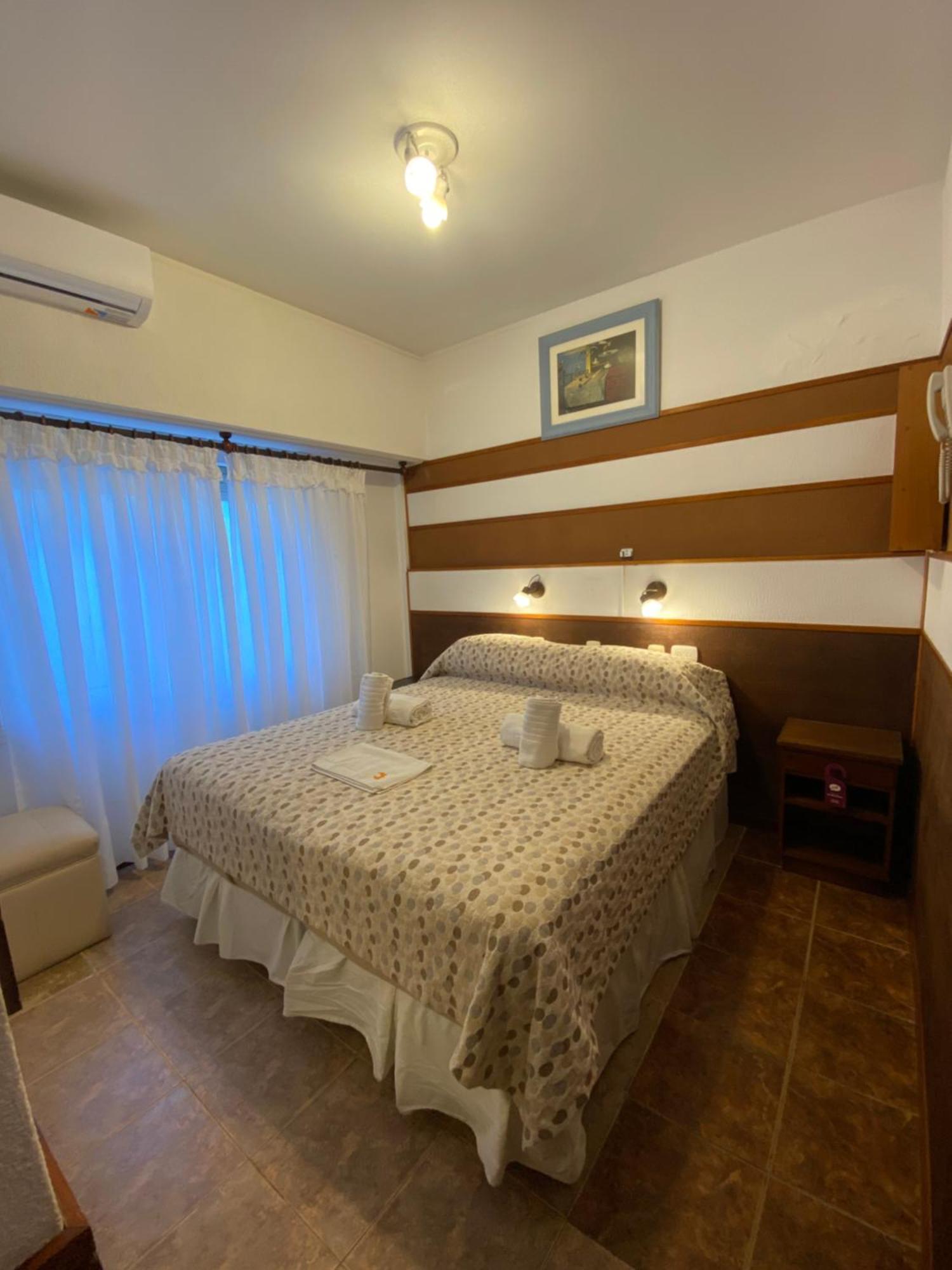 Lugra Hotel Miramar  Bagian luar foto